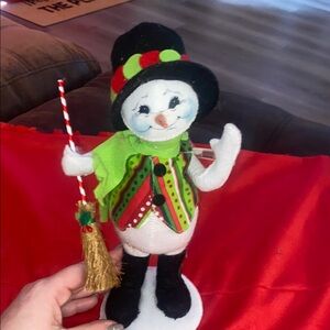 Annalee Snowman Figurine with Broom